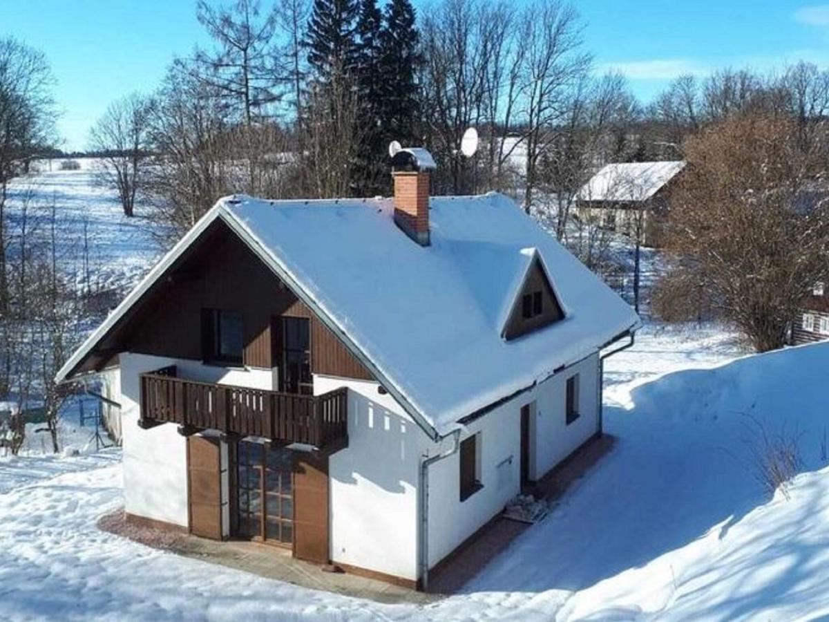 Cozy Chalet Near Ski Area In Javornik Rudnik Exterior photo