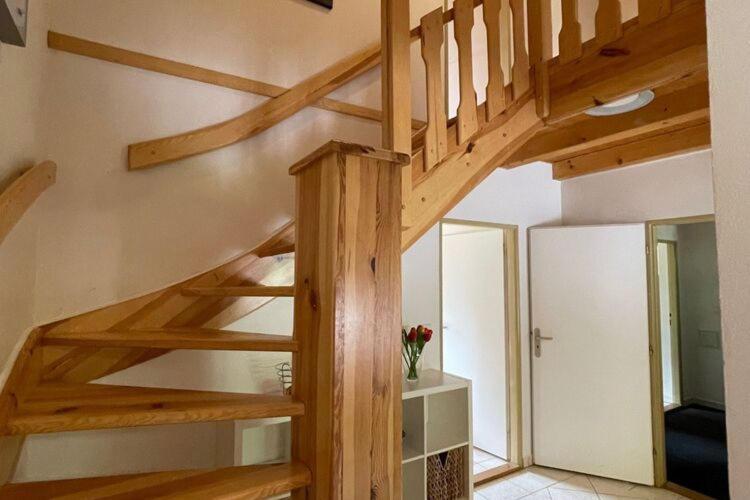 Cozy Chalet Near Ski Area In Javornik Rudnik Exterior photo